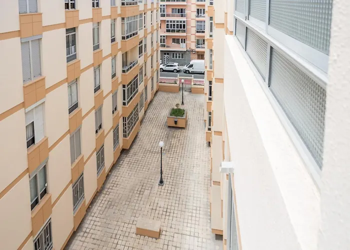 Flatguest Canteras 10 + Wifi + 5 Pax 아파트